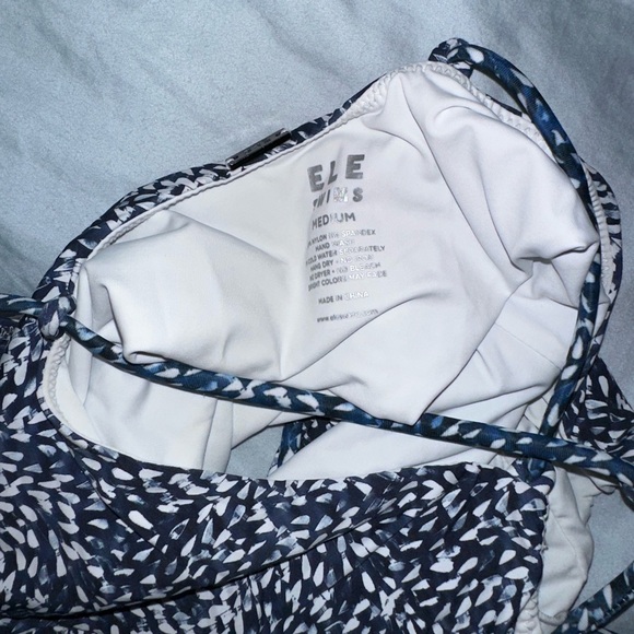 Ele swims one piece swimsuit - Picture 7 of 7